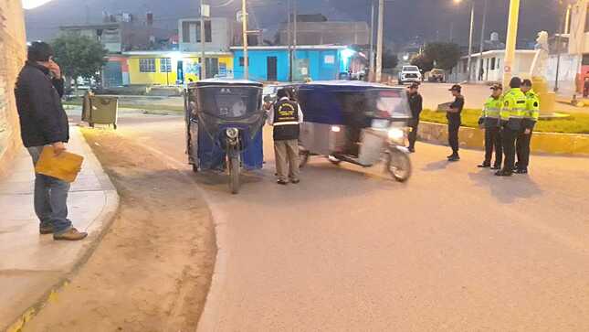 Realizan operativo inopinado a conductores de vehículos menores