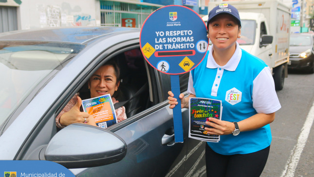 La Municipalidad de Jesús María con el apoyo de la Autoridad de Transporte Urbano, realizó con éxito la campaña "Conociendo y Respetando las Señales de Tránsito" 🚖 en la Av. Brasil con 28 de Julio.  
🙌🏻 Recuerda que este jueves 17 se realizará la "Feria del Taxista 2023"🚕  en la Explanada del Campo de Marte, donde se brindarán atención médica gratuita 👩‍⚕️, promociones especiales para ti, tu familia 👨‍👩‍👧‍👦 y tu vehículo. 
📣 ¡Pasa la voz! 
#JesúsMaríaSomosTodos