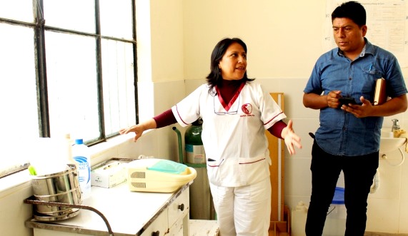 GORE fiscaliza centro de salud y colegio en centro poblado La Tortuga