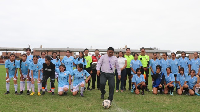 ALCALDE JUAN REAÑO ANTÚNEZ DIO EL PLAY DE HONOR EN LA APERTURA DE LOS JUEGOS ESCOLARES DEPORTIVOS Y PARADEPORTIVOS JEDPA 2023 – ETAPA REGIONAL