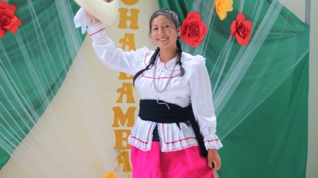 Participante al reinado campesino "Flor del Chot 2023"