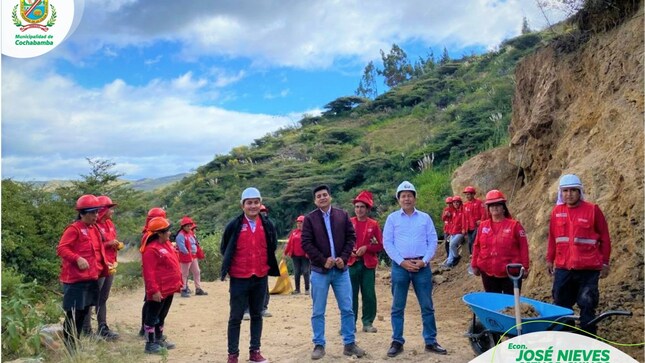 Alcalde de Cochabamba inspecciona trabajos de Lurawi en Sexepampa