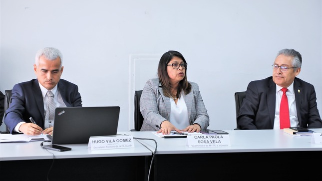 Produce: Comisión de Lucha Contra la Piratería acordó acciones para reducir el contrabando de ropa y calzado usado