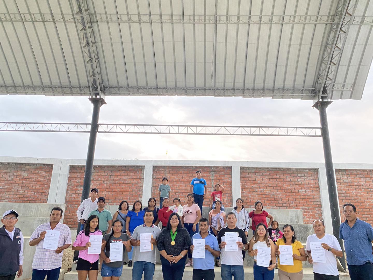 JURAMENTA NUEVA DIRECTIVA DEL C.P. SANTA ROSA DE CIENEGUILLO NORTE