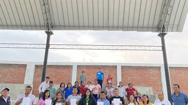JURAMENTA NUEVA DIRECTIVA DEL C.P. SANTA ROSA DE CIENEGUILLO NORTE