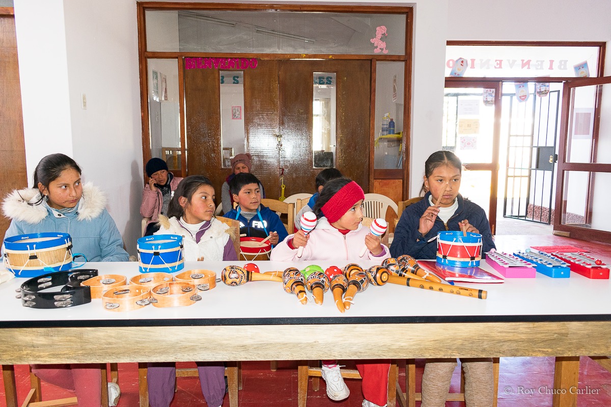 Encantadora sesión musical en la Sala de Lectura 'Heroica Ciudad de Junín'