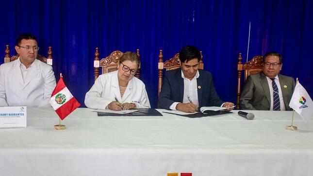 Minsa y Gore Cajamarca firman convenio para la atención quirúrgica especializada