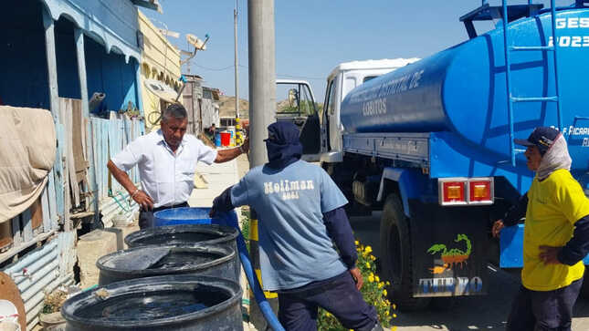 Archivo JPG de Municipalidad Continúa Abasteciendo De Agua Al Distrito