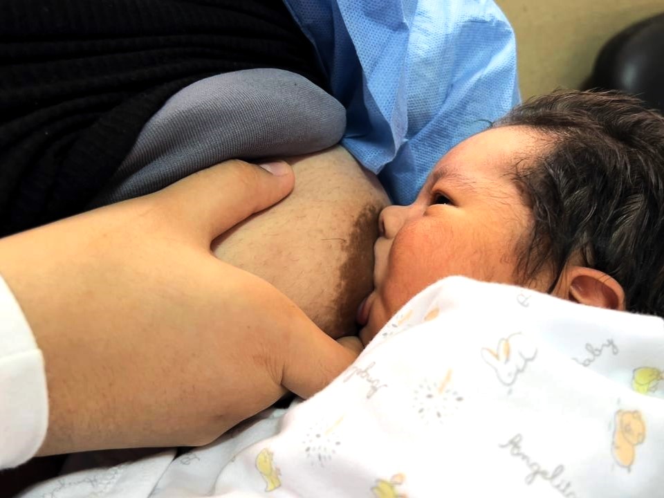 Hospital Sergio E. Bernales refuerza la importancia de la lactancia materna con el concurso ‘Bebé Mamoncito’