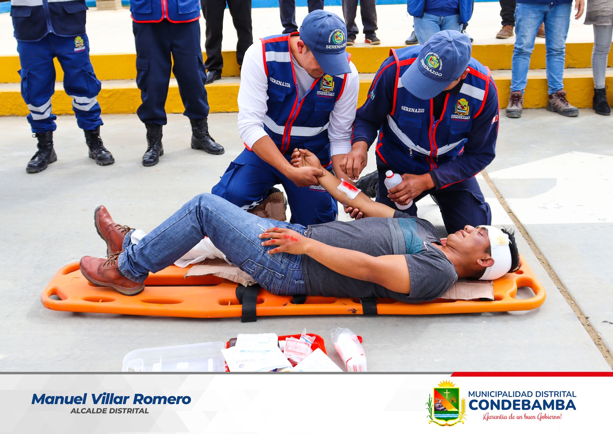 De forma ordenada se realizó el II Simulacro Nacional Multipeligro 2023, con la participación de los trabajadores de la Municipalidad Distrital de Condebamba, y el Sub prefecto distrital.
🚨Con esta actividad se busca fortalecer las capacidades de preparación y respuesta de manera eficiente y oportuna de la población ante la presentación de desastres o emergencias.
¡Defensa Civil tarea de todos! 🤝💪