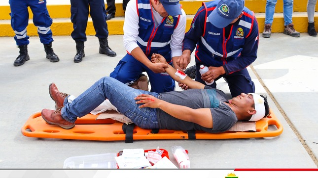De forma ordenada se realizó el II Simulacro Nacional Multipeligro 2023, con la participación de los trabajadores de la Municipalidad Distrital de Condebamba, y el Sub prefecto distrital.
🚨Con esta actividad se busca fortalecer las capacidades de preparación y respuesta de manera eficiente y oportuna de la población ante la presentación de desastres o emergencias. 
¡Defensa Civil tarea de todos! 🤝💪