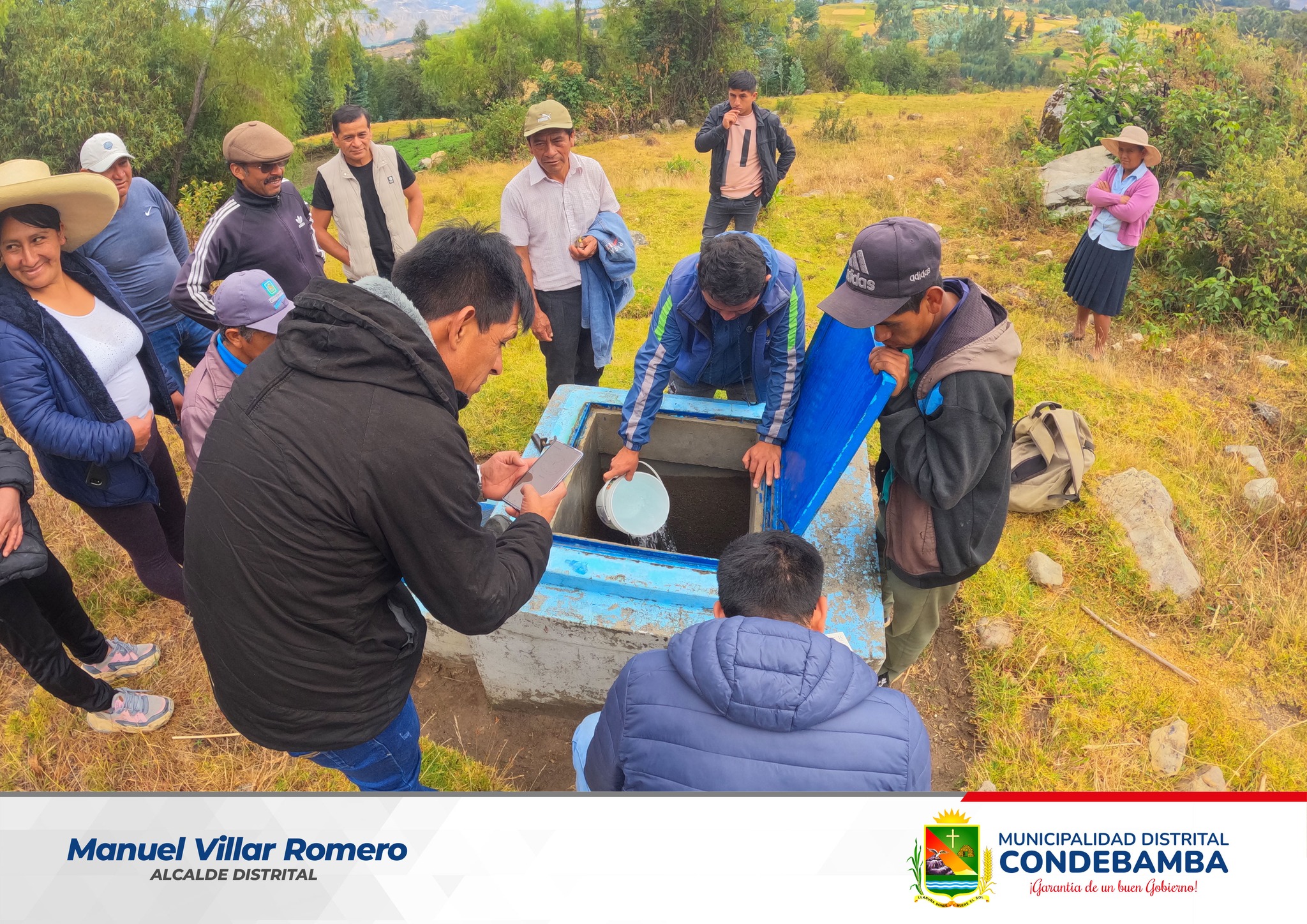 Continuamos trabajando para mejorar la calidad de vida de las familias de Condebamba, funcionarios de la municipalidad, en compañía del representante del Programa Nacional de Saneamiento Rural (PNSR) del Ministerio de Vivienda Construcción y Saneamiento, realizaron una inspección ocular, en los caseríos La Esperanza y Ogosgón Vista Alegre, ya que, se busca ejecutar el proyecto denominado “Mejoramiento y Ampliación del Sistema de Agua Potable y Saneamiento Básico”, en los mencionados caseríos.
🔴El proyecto, ya se encuentra en etapa de calidad, por lo que es necesario la aprobación del PNSR, para iniciar con la búsqueda del financiamiento. Este proyecto se suma, al del caserío Matibamba y Anexo Lucmapampa Con este proyecto se beneficiará a la totalidad de familias quienes contaran con agua de calidad y saneamiento básico en sus hogares, dejando de lado las insalubres letrinas.
