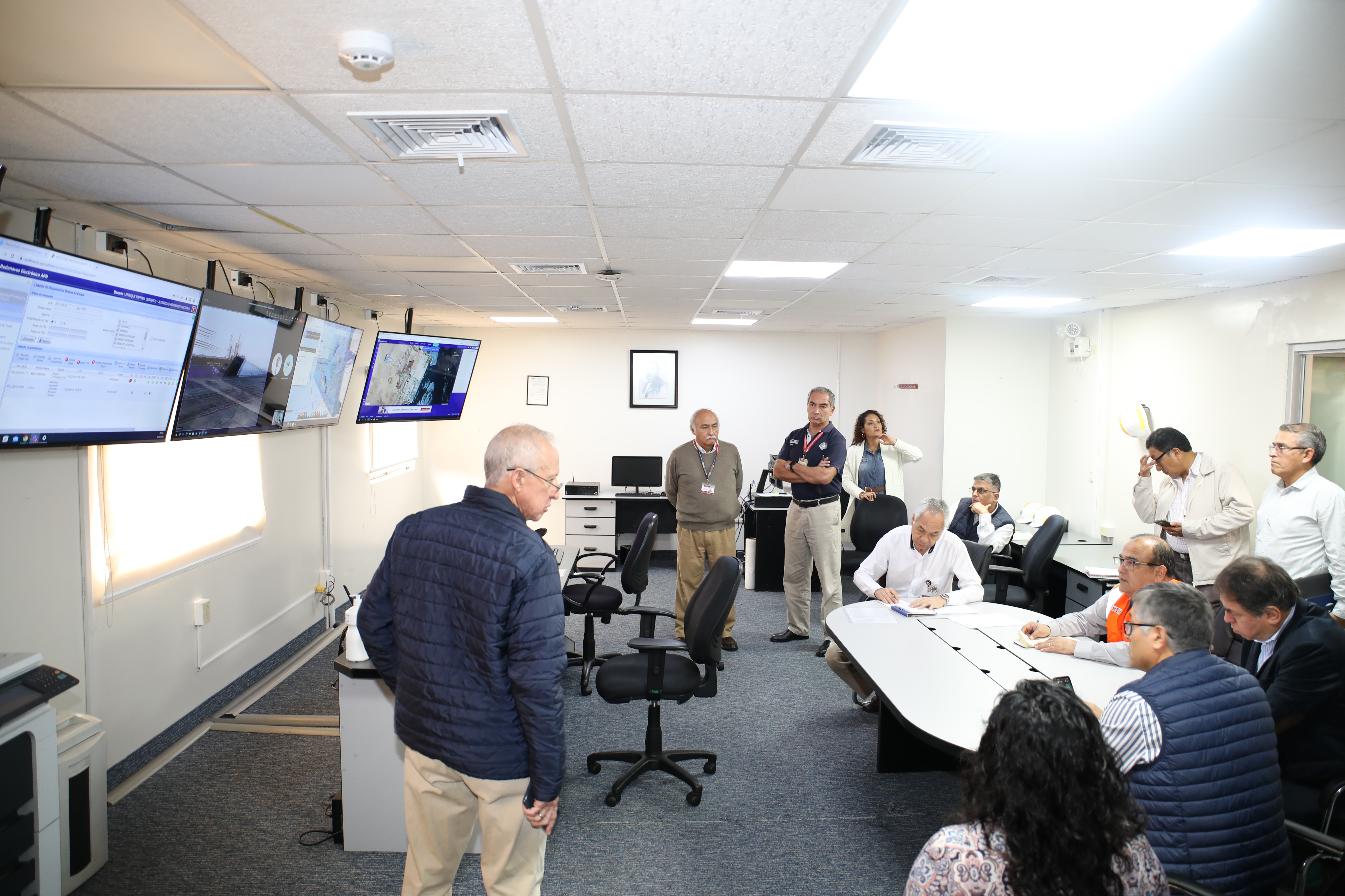 Sala de Coordinación y Toma de Decisiones de la APN realiza ejercicio de crisis en terminal portuario