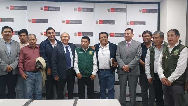 MMALC y MINEN suscriben importantes acuerdos para la convención en mesa técnica
