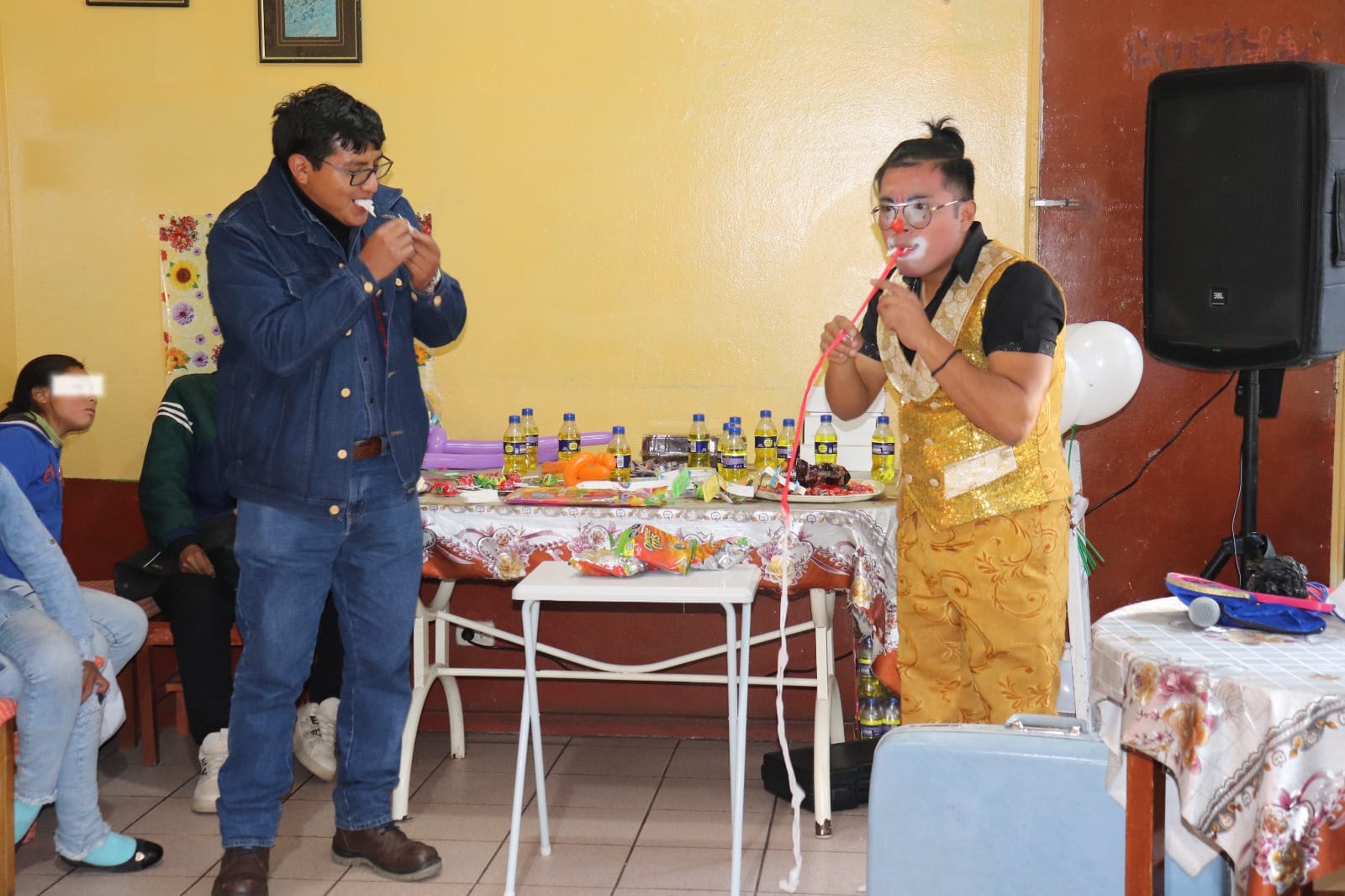 Pasco: Voluntariado de Electrocentro llevan alegría y bienestar a los Niños del Albergue “Caro San Francisco de Asís”