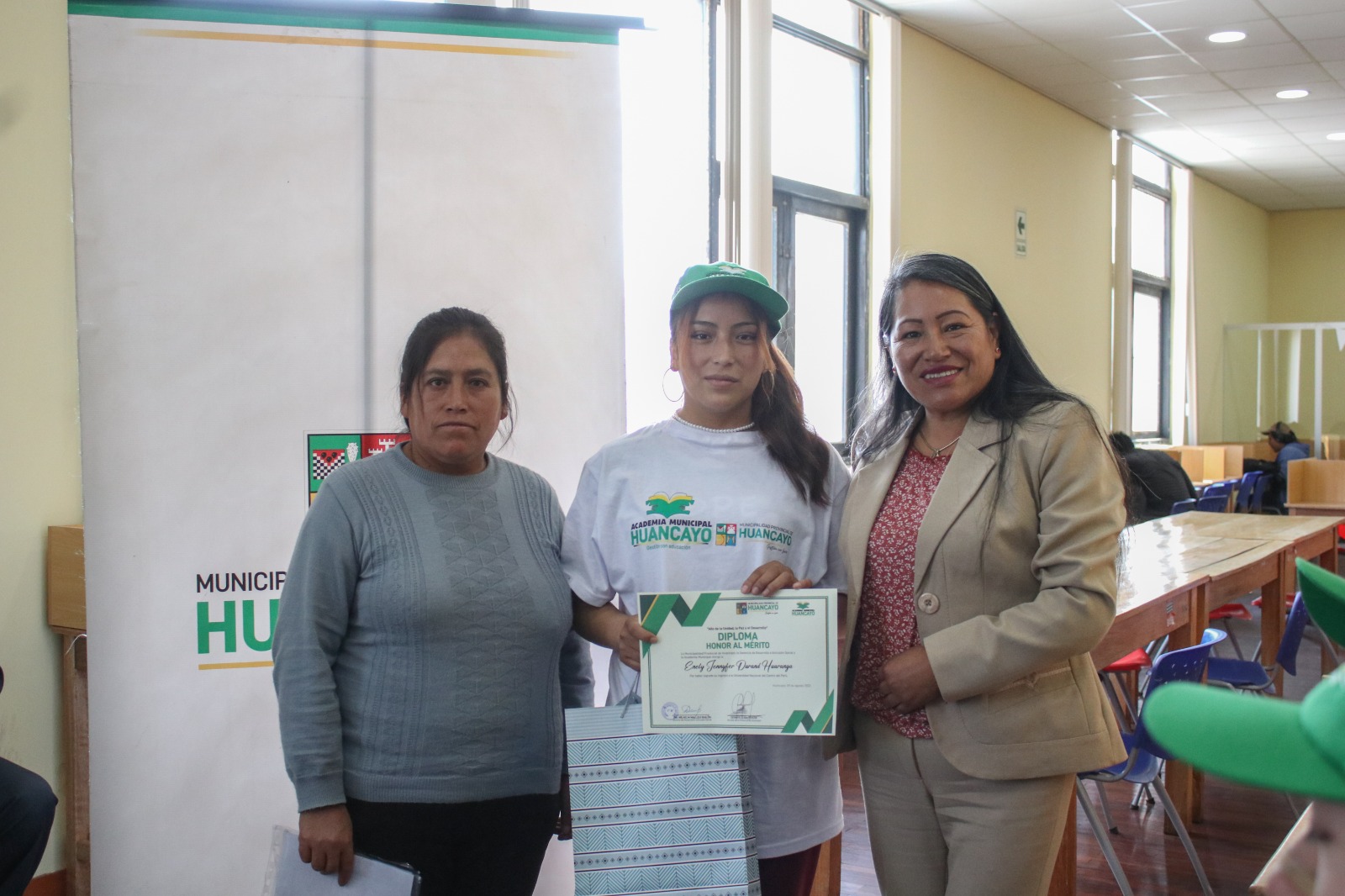 Jóvenes ingresantes destacaron preparación personalizada a bajo costo