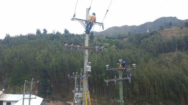 Trabajadores en mantenimiento