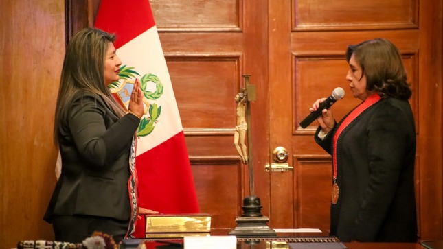 Dra. Karinna Justina Holgado Noa juramentó como presidenta de la Comisión Regional Anticorrupción de Cusco para el periodo 2023 - 2024