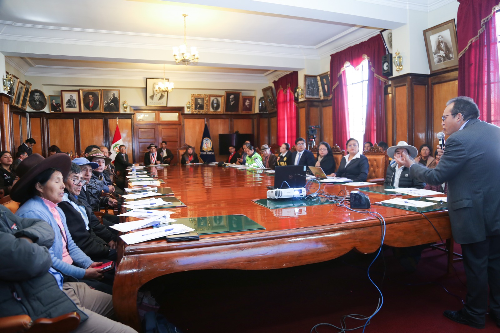 Corte Superior de Justicia de Cusco realizó con éxito primera reunión de la Mesa Regional de Coordinación de Justcia Intercultural 2023
