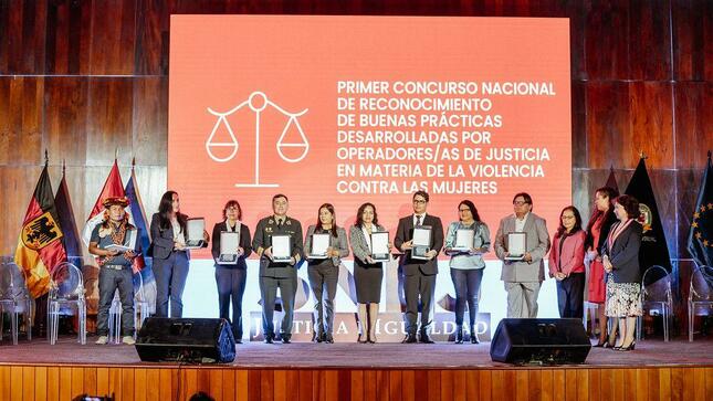 Integrantes del Sistema Nacional Especializado de Justicia Cusco participaron en el primer Concurso Nacional de Buenas Prácticas 