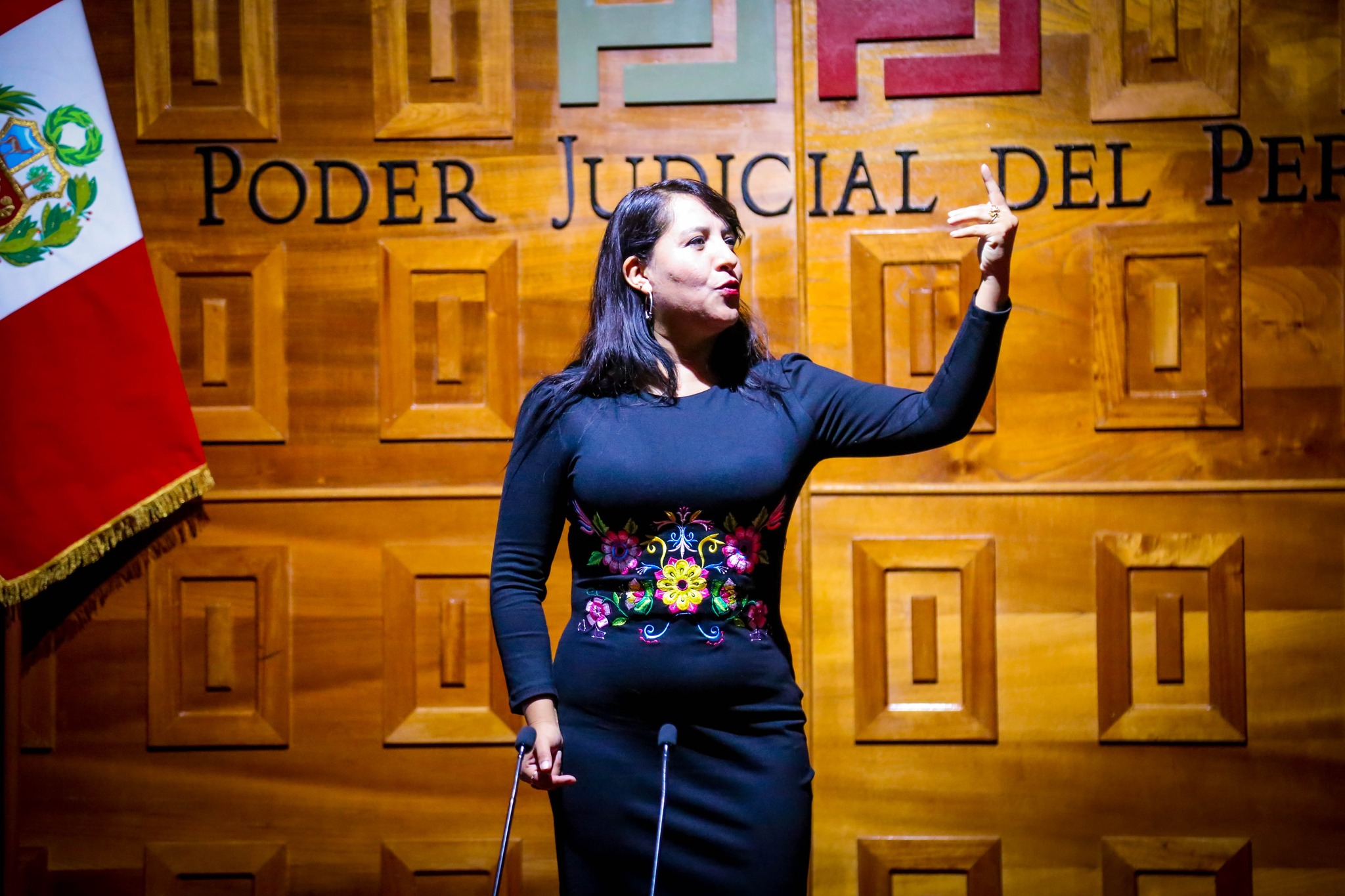 Corte Superior de Justicia de Cusco presentó Festival 1/2 Hora de Poesía