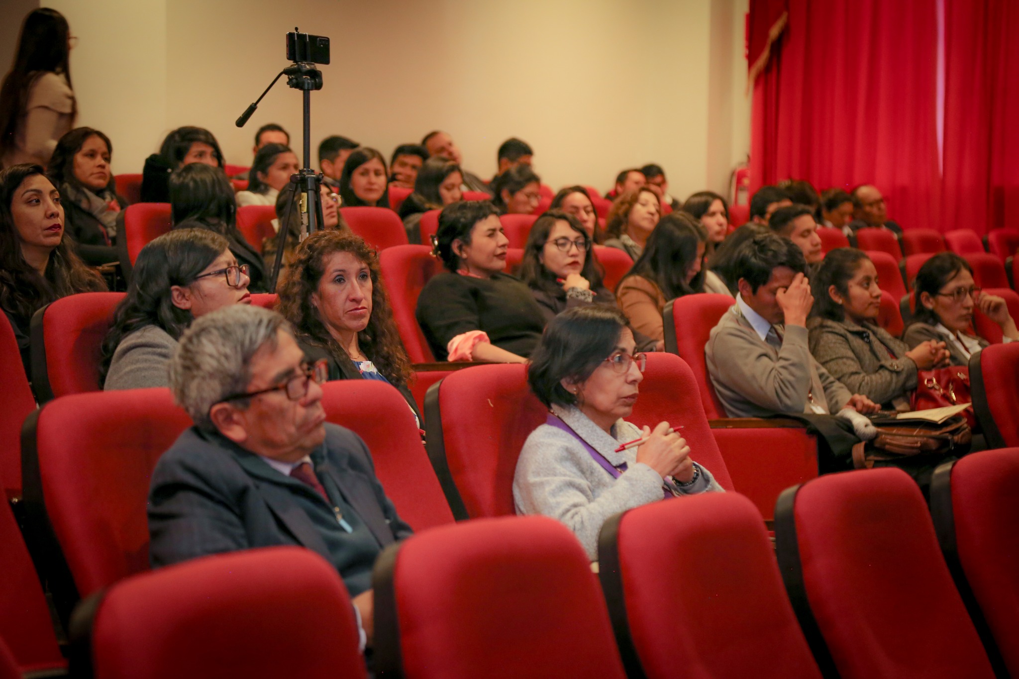 Con éxito se desarrolló Conferencia Magistral "Reformas y Propuestas aplicables al Proceso Contencioso Administrativo Laboral y Previsional