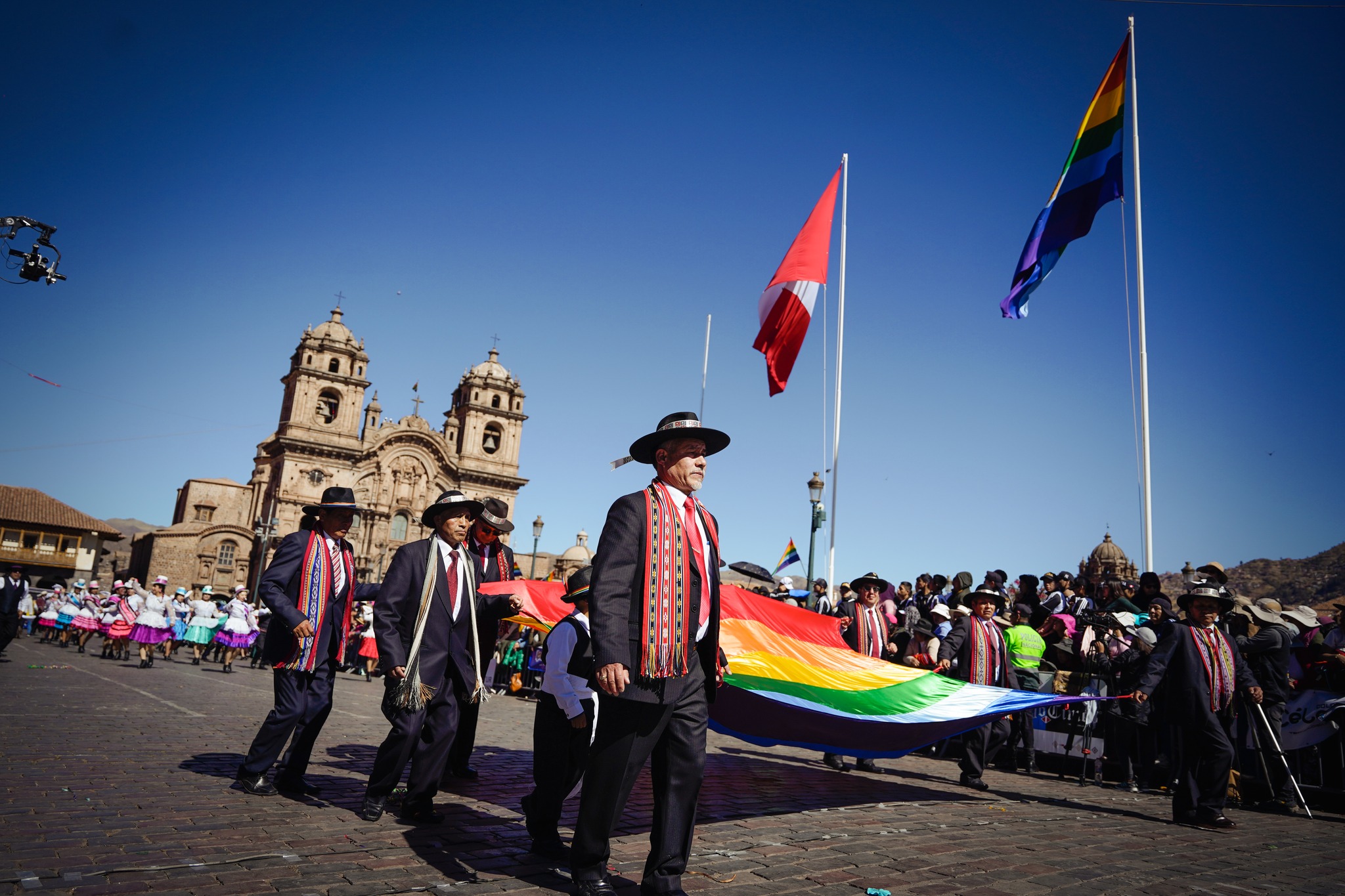 Corte Superior de Justicia de Cusco rinde homenaje a la Ciudad Imperial