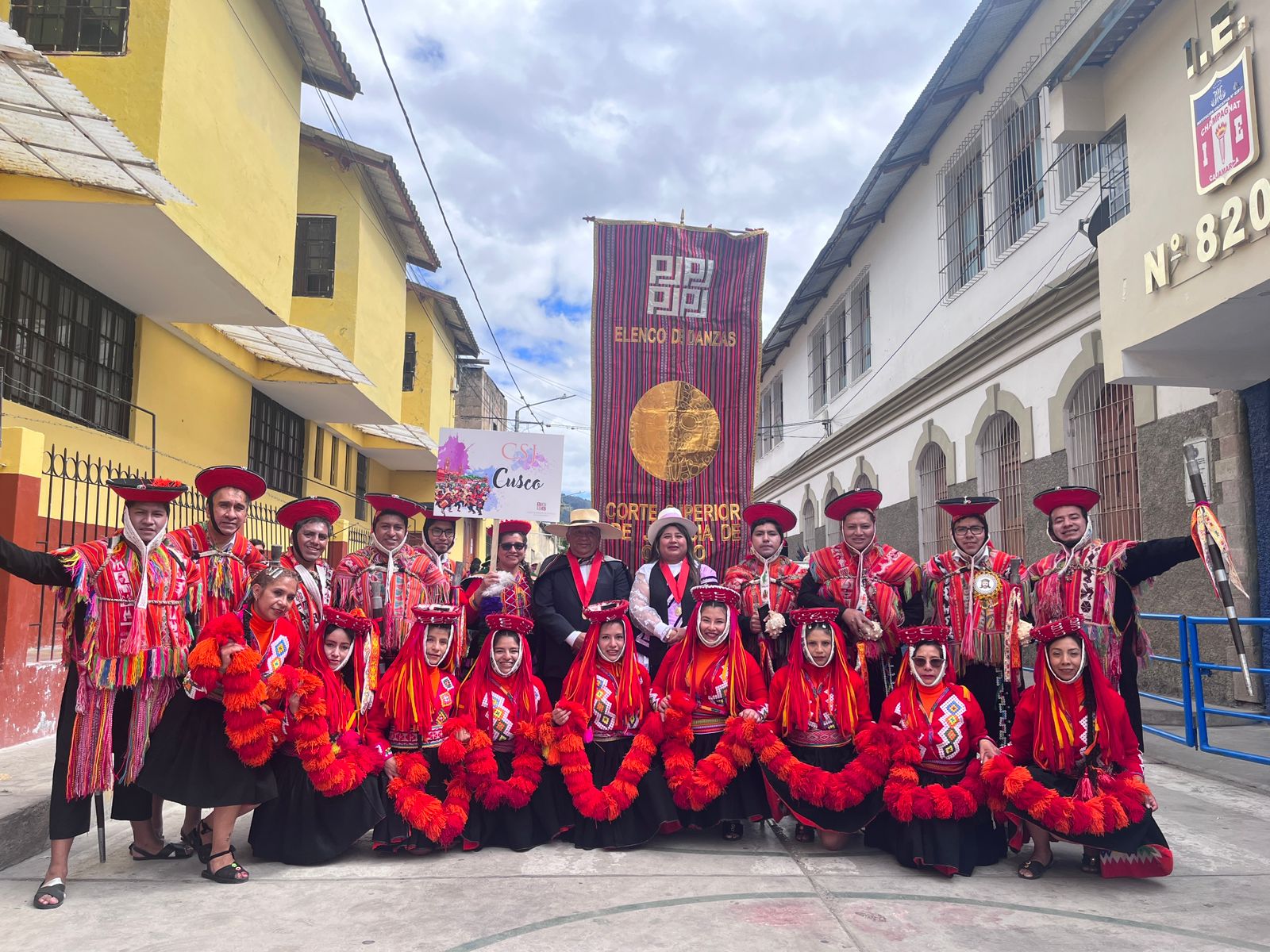 Corte Superior de Justicia de Cusco participó en el XII Festival de Danzas Folklóricas del Poder Judicial