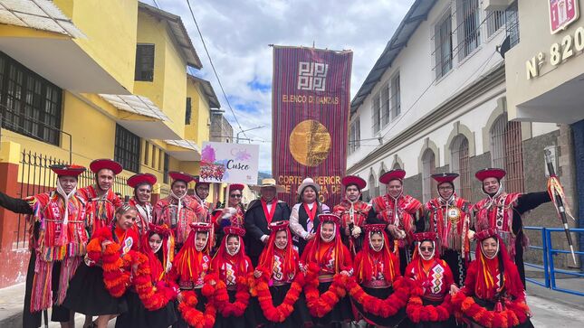 Corte Superior de Justicia de Cusco participó en el XII Festival de Danzas Folklóricas del Poder Judicial