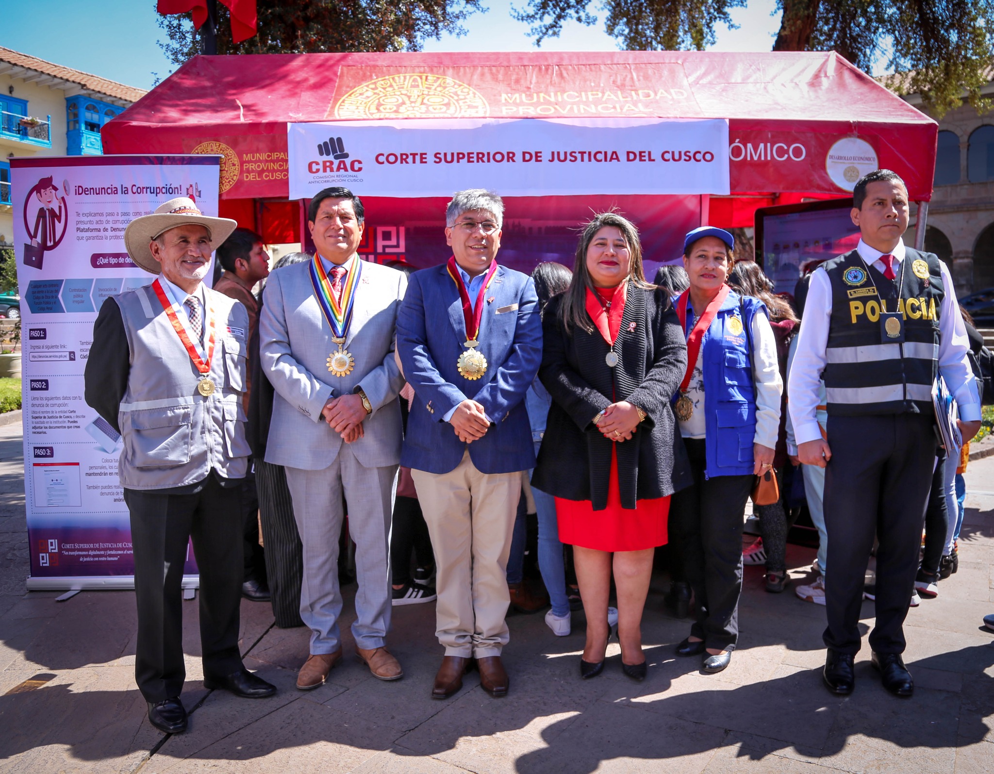 Corte Superior de Cusco participó activamente en la Feria Informativa de Buenas Prácticas de Integridad y Lucha contra la Corrupción