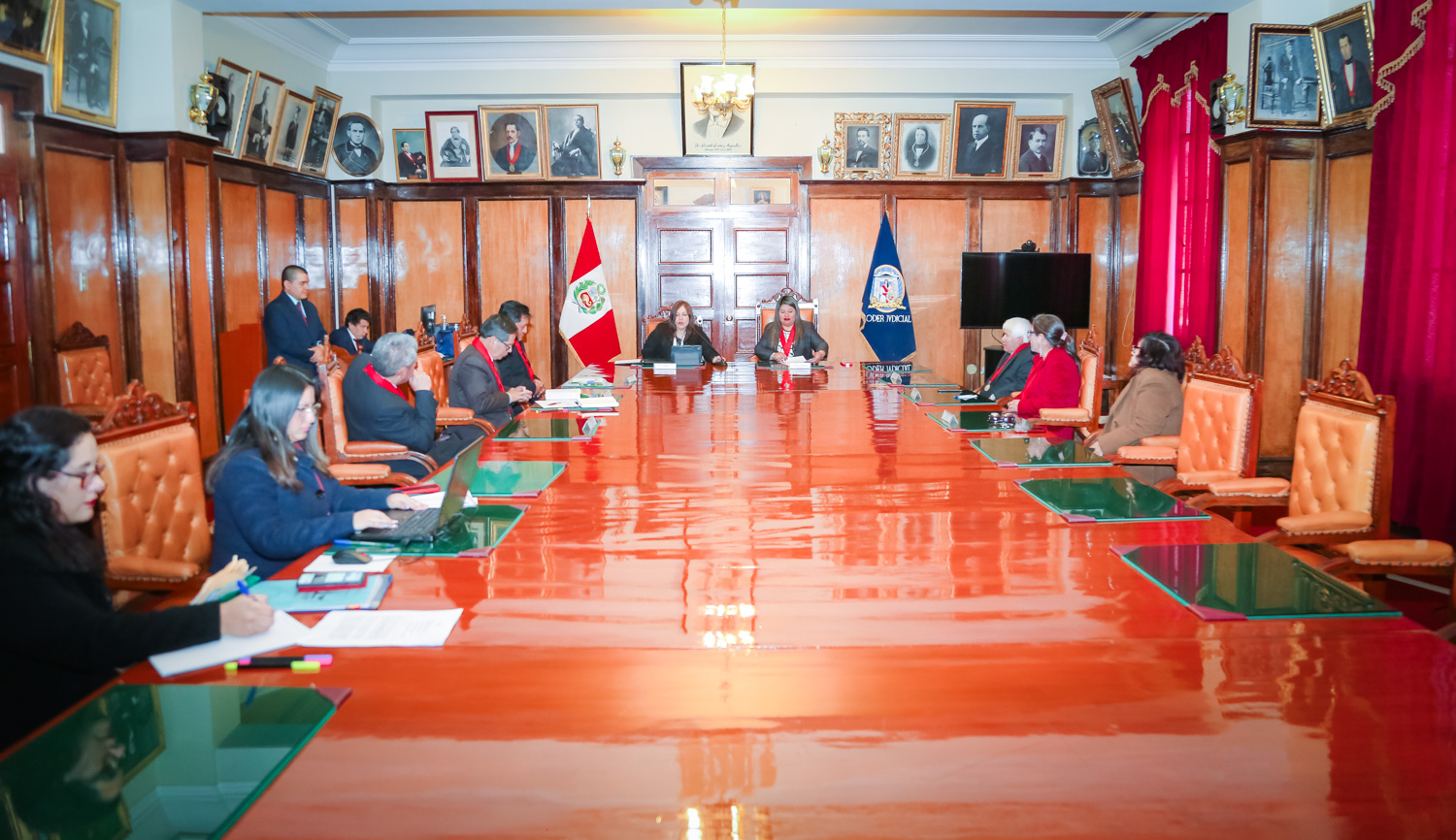 Presidenta de la Corte de Cusco recibió la visita de la Unidad del Equipo Técnico Institucional del Código Procesal Penal