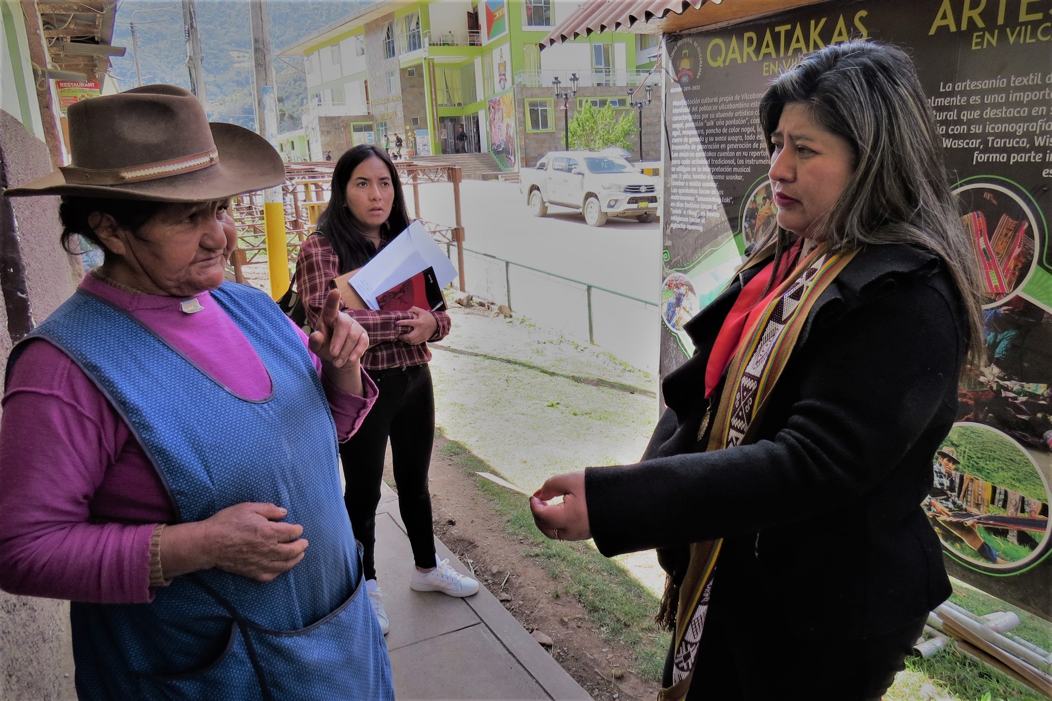 Presidenta de la Corte de Cusco realizó visita administrativa inopinada al Juzgado de Paz de Centro Poblado de Pucyura Vilcabamba