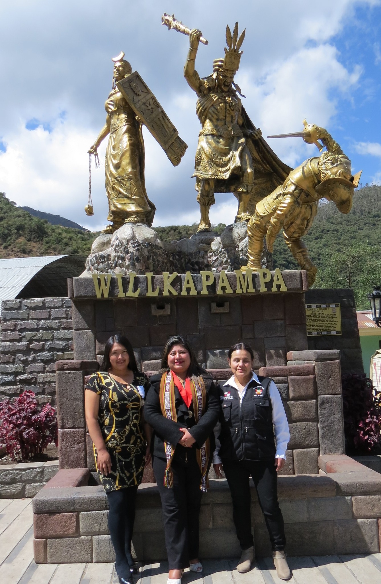 Presidenta de la Corte de Cusco realizó visita administrativa inopinada al Juzgado de Paz de Centro Poblado de Pucyura Vilcabamba
