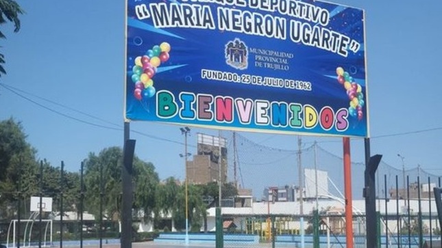 El parque María Negrón Ugarte, en la urb. Razuri, se mantenía cerrado y se cobraba por su uso. Ahora ha quedado abierto para el libre ingreso. 