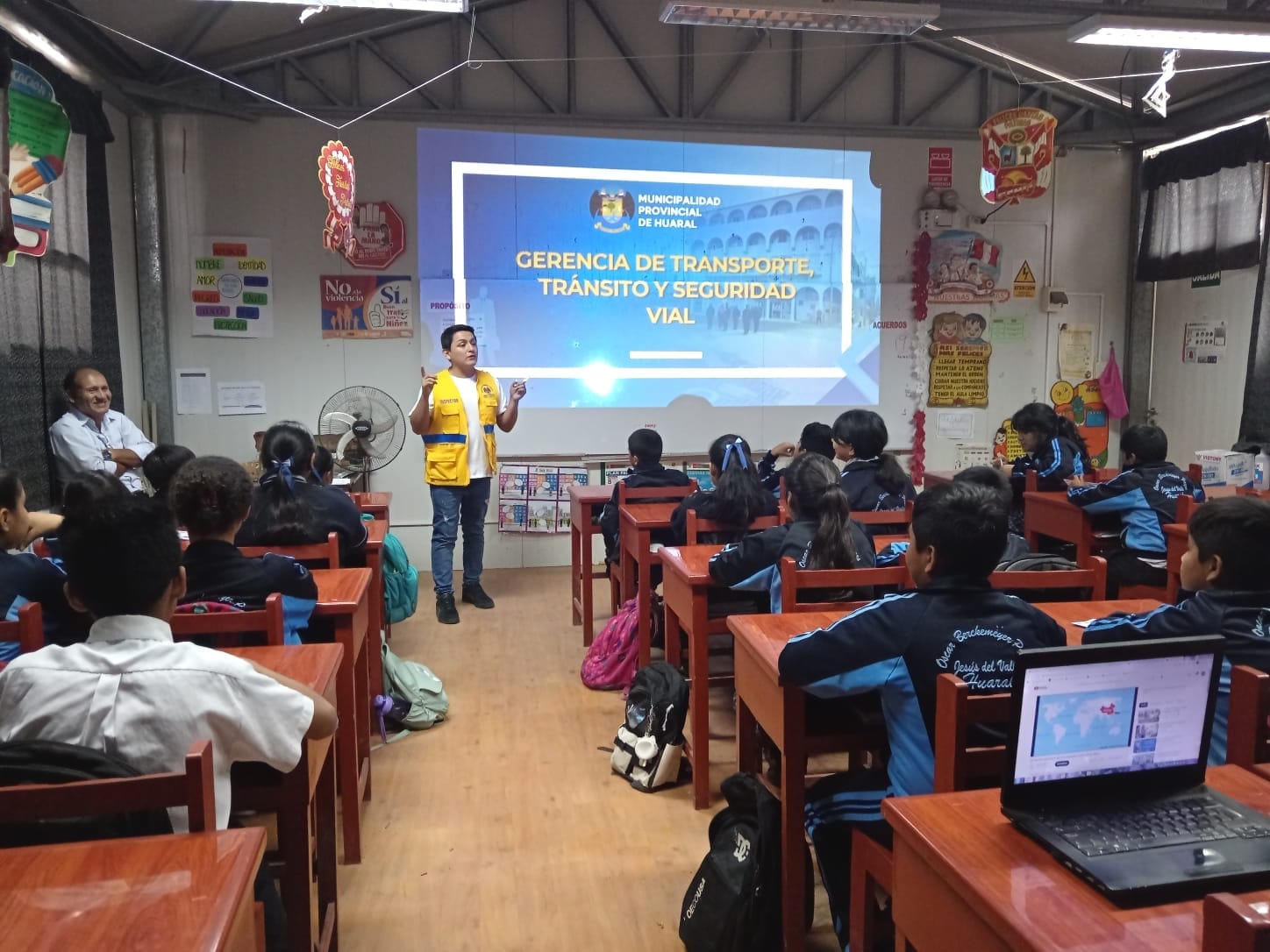 MPH continúa con su jornada de charlas en colegios para formar futuros ciudadanos con conciencia vial