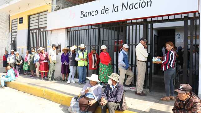 Pago a los beneficiarios del Programa Pensión 65