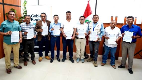 GORE firma convenio con alcaldes distritales para perforación de siete pozos tubulares