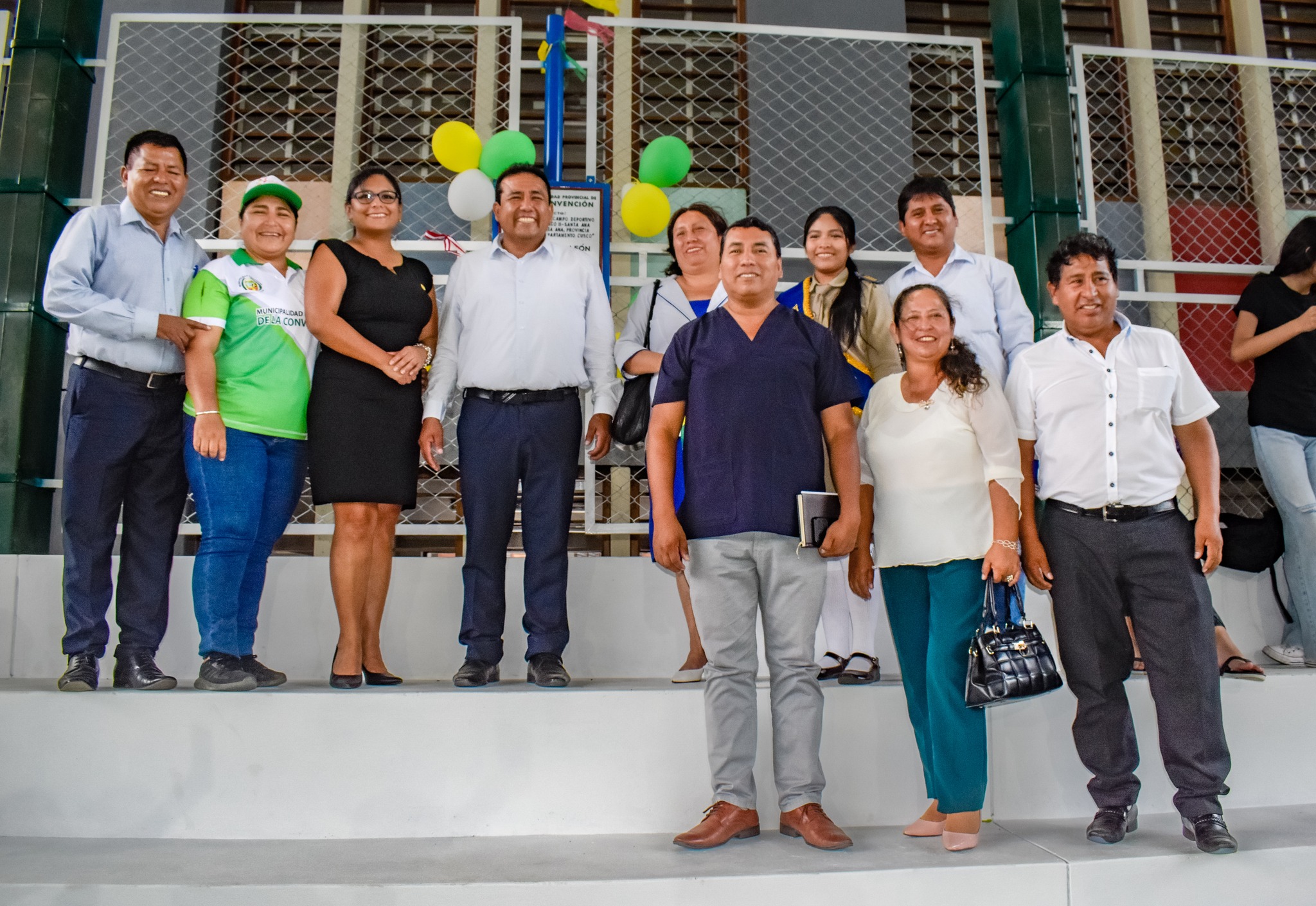 Entrega de campo deportivo en la emblemática institución educativa Manco II