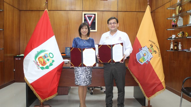 MPCH Y GORE firman convenio para adquirir maquinaria de recolección de residuos sólidos