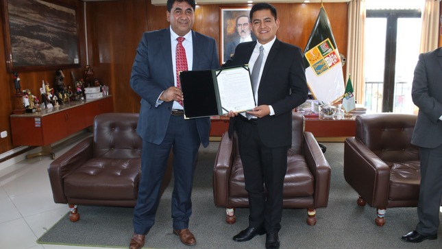 En una decisión netamente técnico por su experiencia en administración tributaria