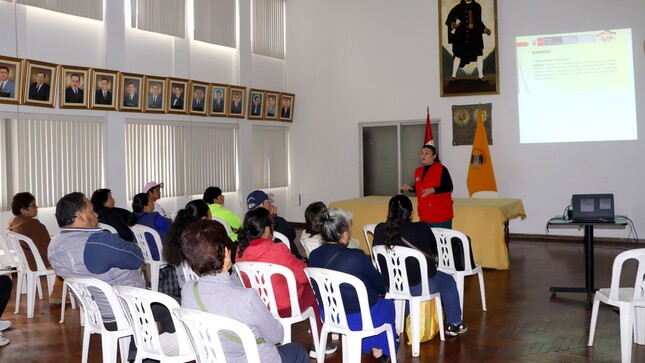 MPH brindó seminario sobre "Pensión de alimentos" y "Servicios de defensa pública" a líderes comunales