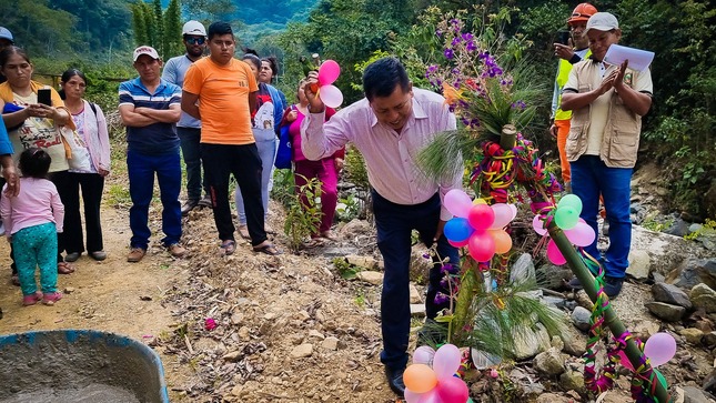 Construyendo conexiones un nuevo camino para la comunidad de Madre Selva