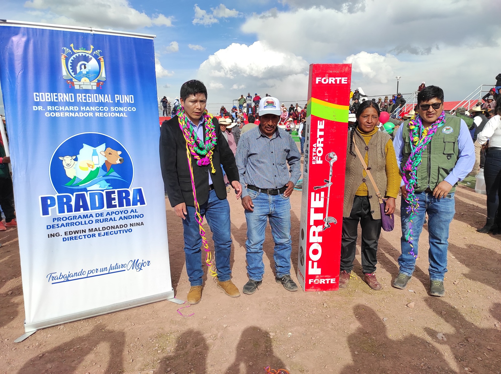 premiación a los participantes