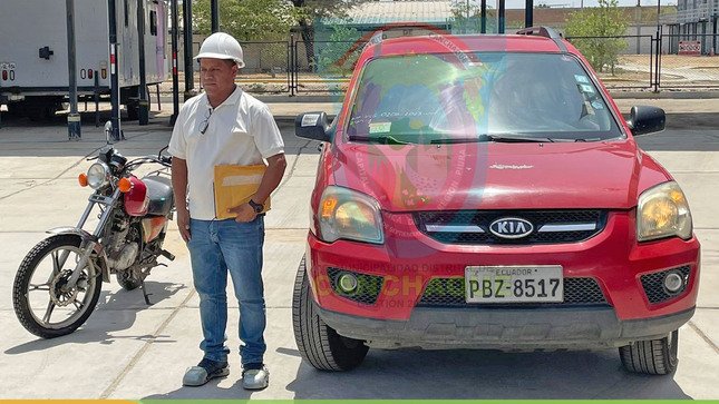  Alcalde de Canchaque recibe importante donación de Aduanas