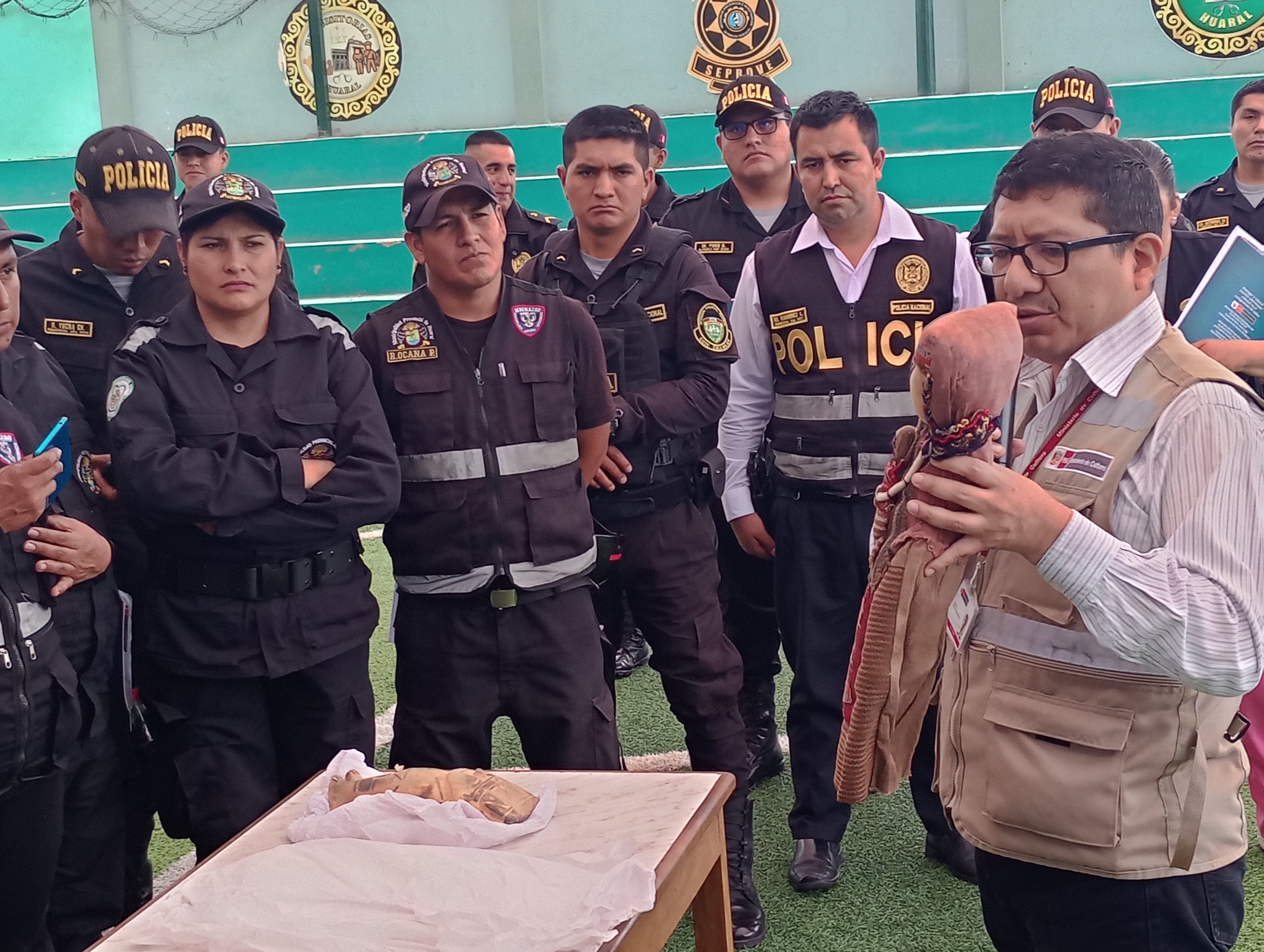 Huaral: Ministerio de Cultura capacitó a policías y personal municipal para la protección del patrimonio cultural de la localidad