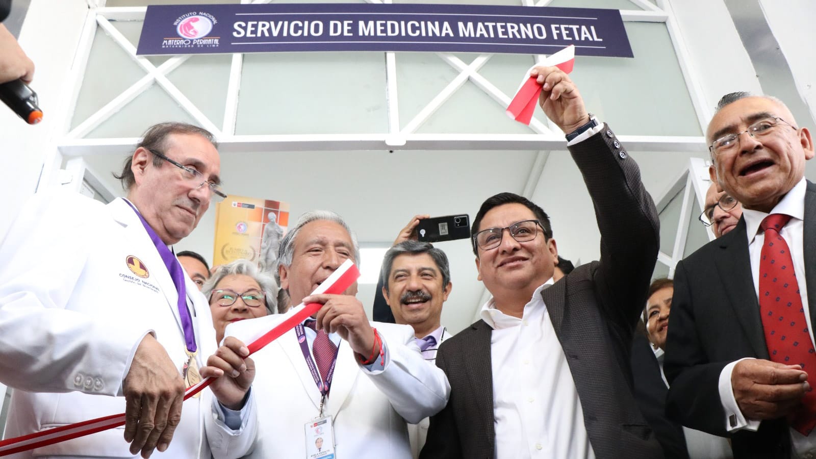 Amplían y modernizan Servicio de Medicina Materno Fetal de la ex Maternidad de Lima