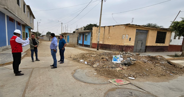 La Contraloría General advirtió a la Municipalidad Distrital de Pacanga que la ejecución de una obra de mejoramiento de pistas y veredas en doce calles del centro poblado Pacanguilla, distrito de Pacanga en Chepén, no concluiría en los plazos previstos debido a que no acogió las recomendaciones técnicas de la empresa de Servicios de Agua Potable y Alcantarillado de La Libertad (Sedalib) S.A.