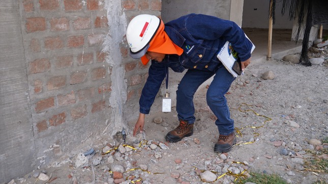 Electrocentro detecta conexiones clandestinas y construcciones que vulneran la seguridad eléctrica en Pilcomayo