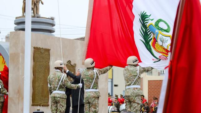 Rinden homenaje a la Mujer Tacneña