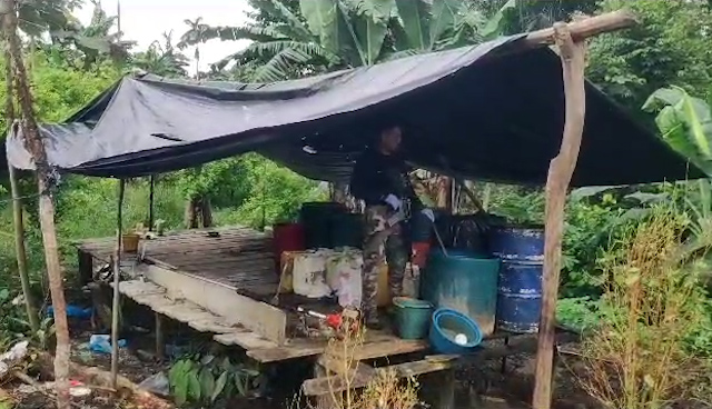 En operativo “Ciclón Putumayo” efectivos decomisaron sulfato de cocaína, hoja de coca e insumos químicos. Además, destruyeron cuatro laboratorios de droga.